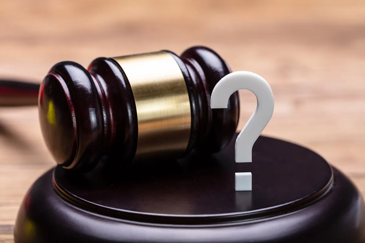 Emocje a prawo: analiza art. 190 Kodeksu karnego