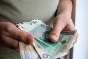 Targowisko: Jak sprzedaż na targach wpływa na finanse sprzedawcy