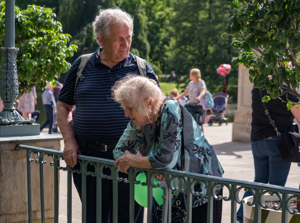 Honorowe świadczenie dla stulatków 2026: ZUS i nowe zasady